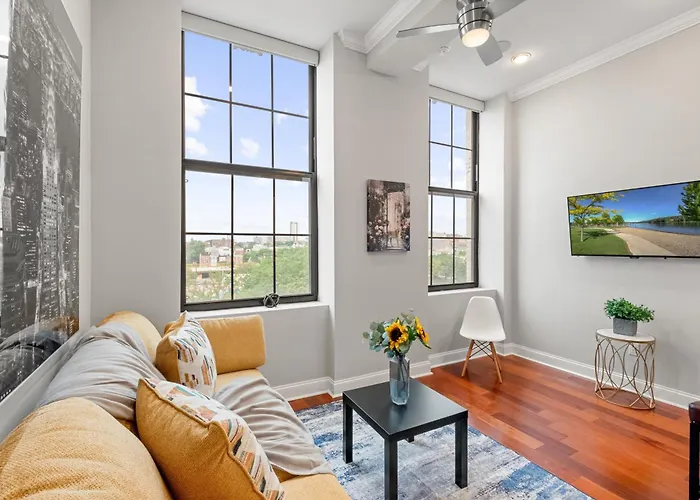 Lavish 1Br Rooftop Pool & Gym