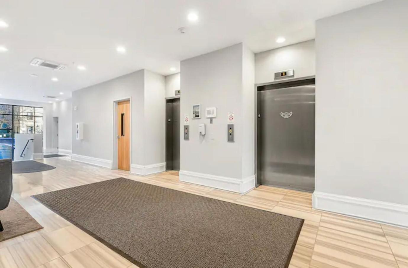 Lavish 1br Rooftop Pool & Gym *