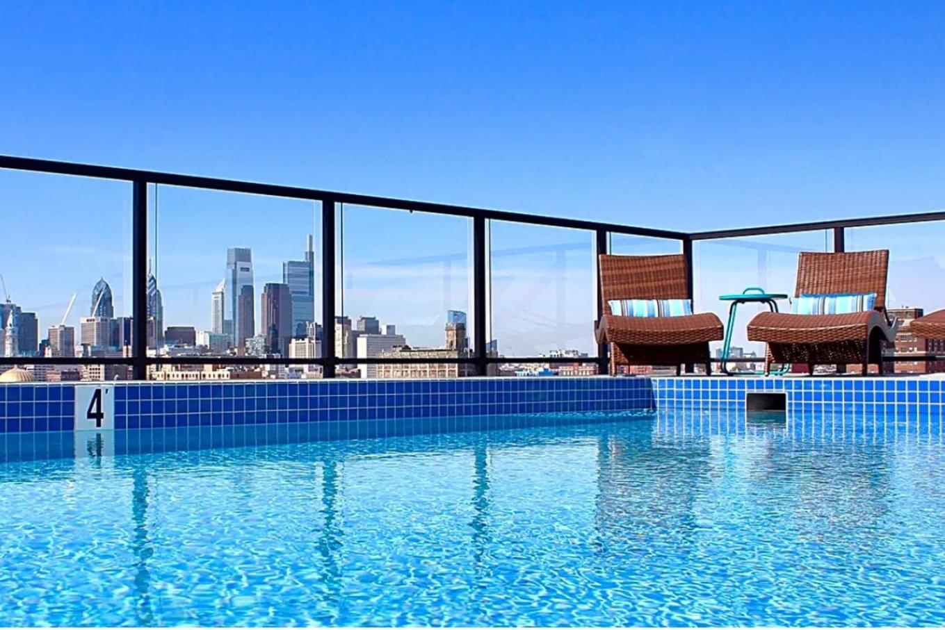Apartment Lavish 1br Rooftop Pool & Gym *