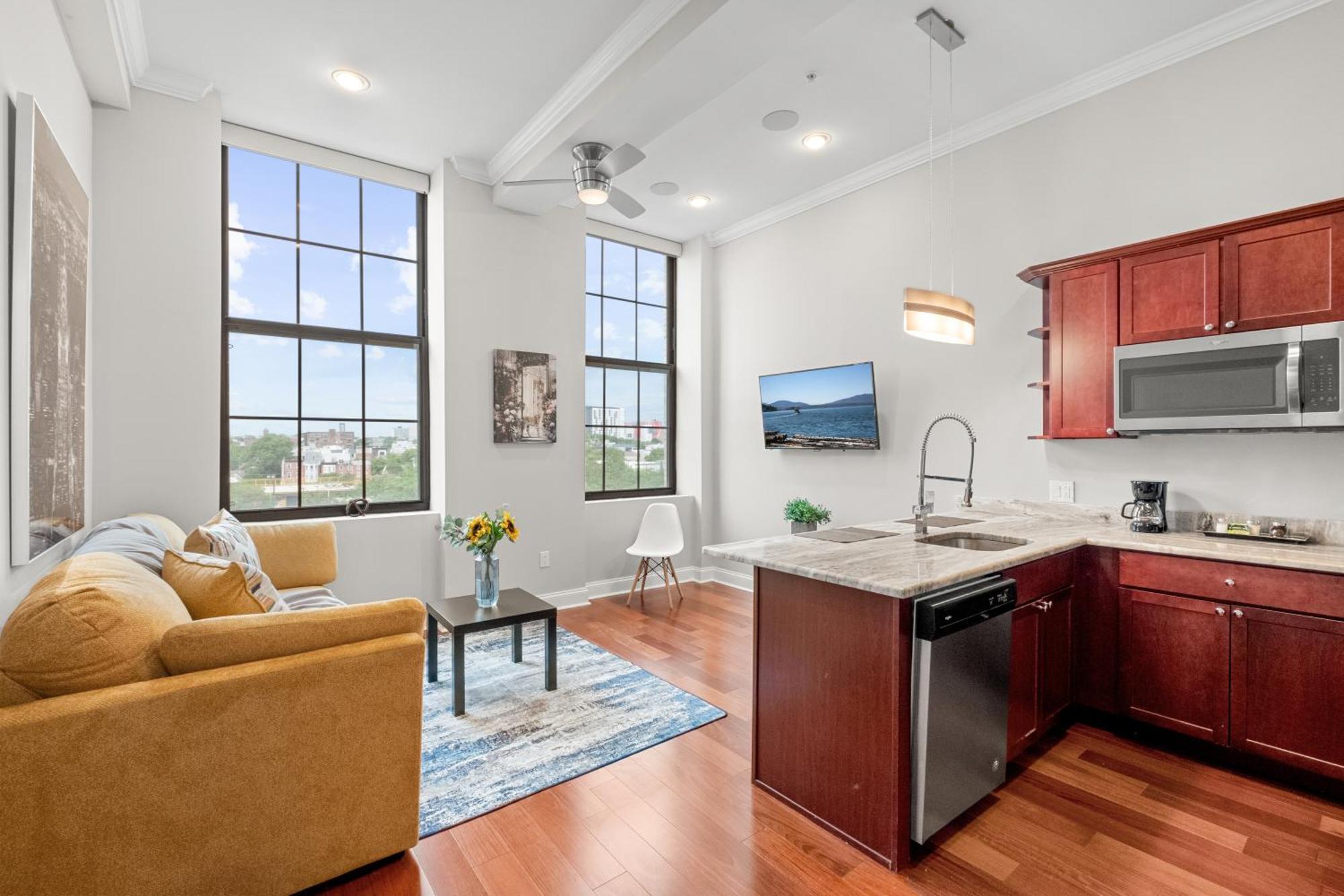 Apartment Lavish 1br Rooftop Pool & Gym
